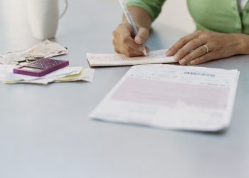 Cheque pré-datado, cheque caução, cheque recente